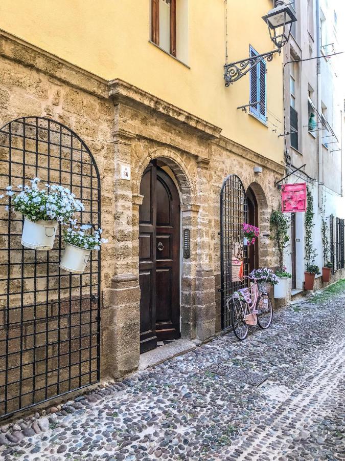 Minerva'S House Daire Alghero Dış mekan fotoğraf